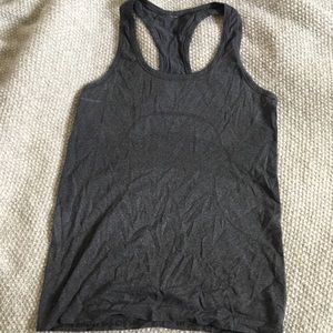 Lululemon Run Swiftly Tank Grey, sz 6